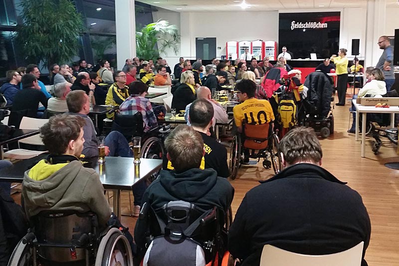 Vernetzung für Dynamo-Fans mit Behinderung