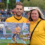 Justin Eilers mit seinem Abschiedsgeschenk